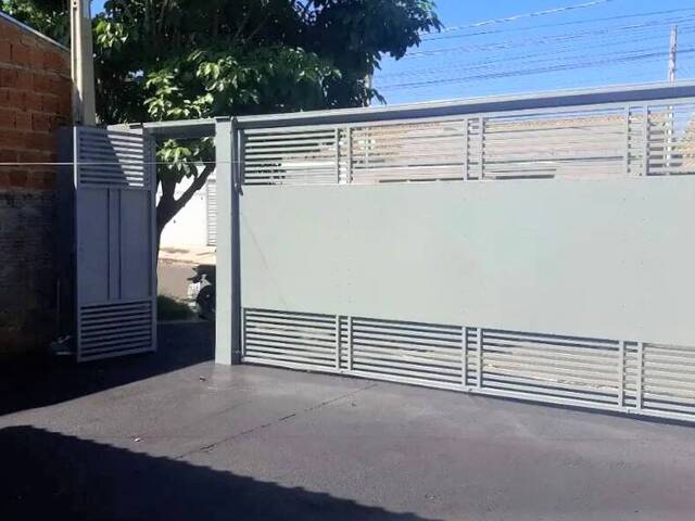 #17 - Casa para Venda em Bady Bassit - SP