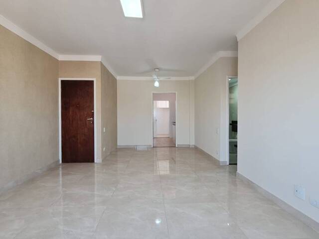 #21 - Apartamento para Venda em São José do Rio Preto - SP - 2