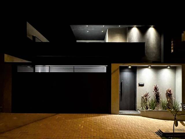 #36 - Casa para Venda em São José do Rio Preto - SP - 2