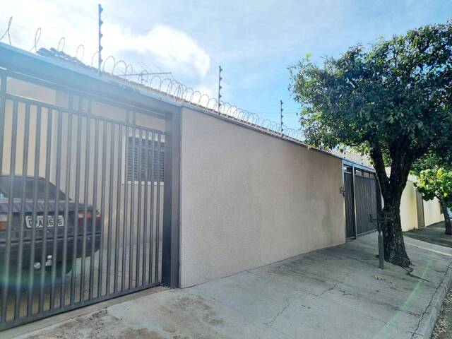 #56 - Casa para Venda em São José do Rio Preto - SP - 2